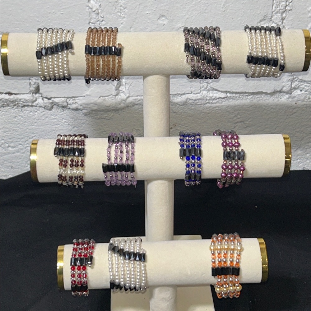 Magnetic Multi-Color Beaded Bracelet